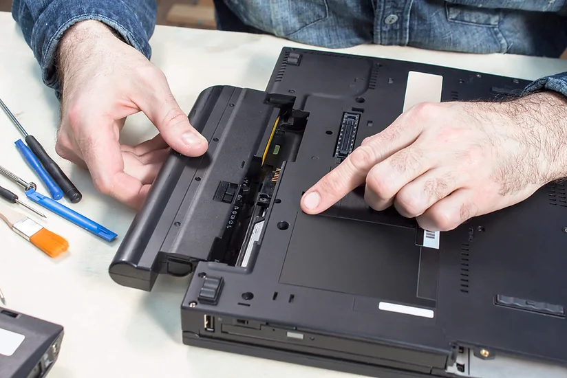 Melhores práticas para lidar com problemas de bateria em laptops